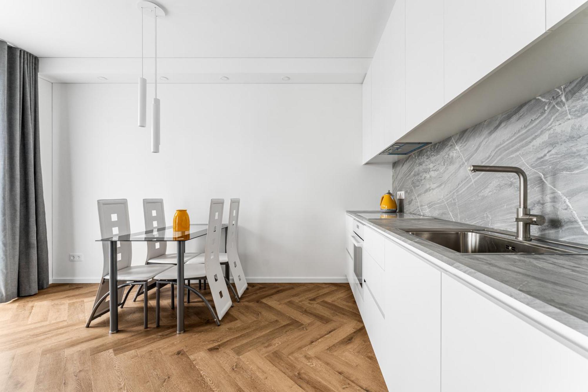 50m2 Near Japanese Garden - 4th Floor Apartment