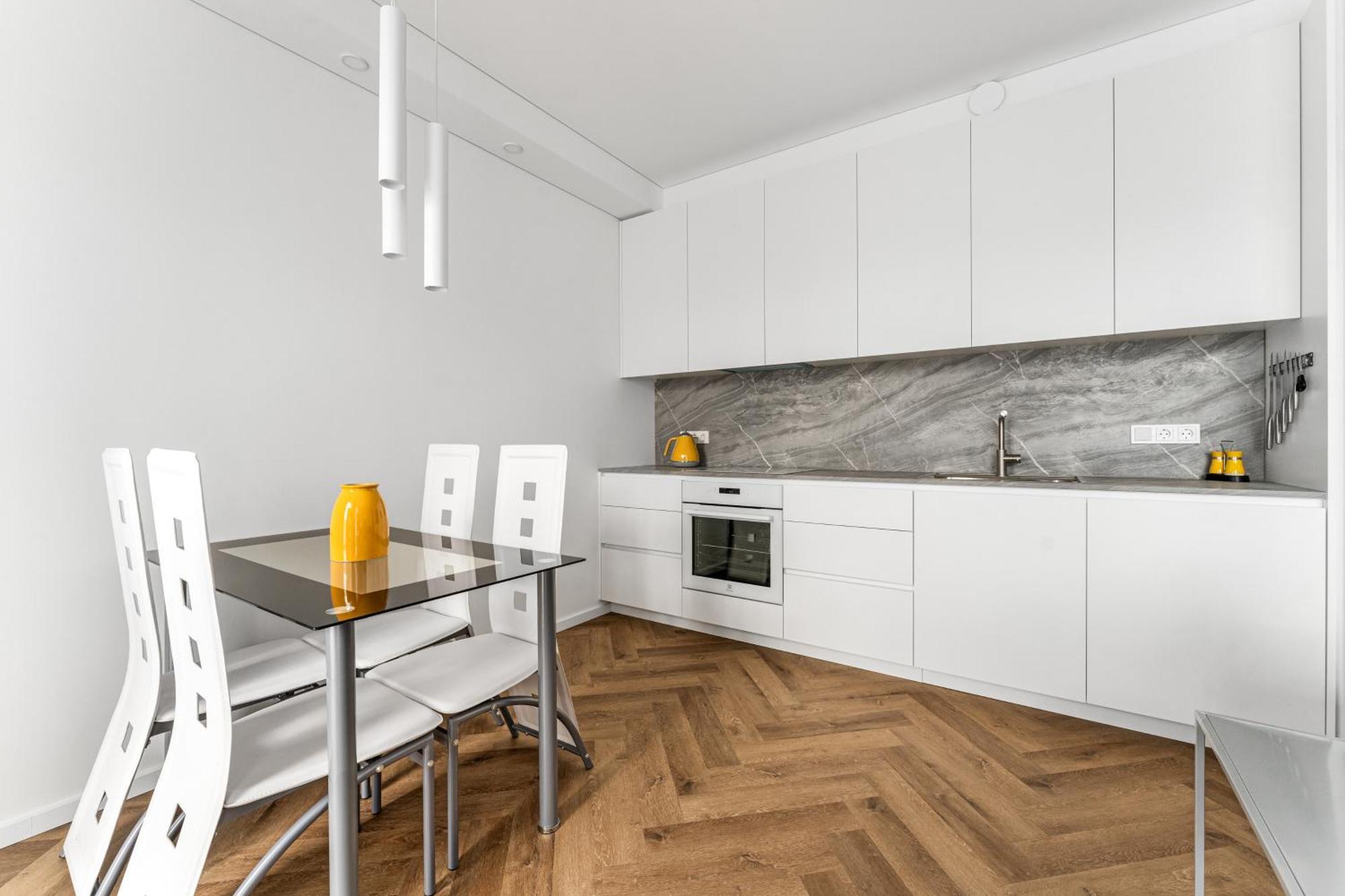 50m2 Near Japanese Garden - 4th Floor Dzīvoklis *