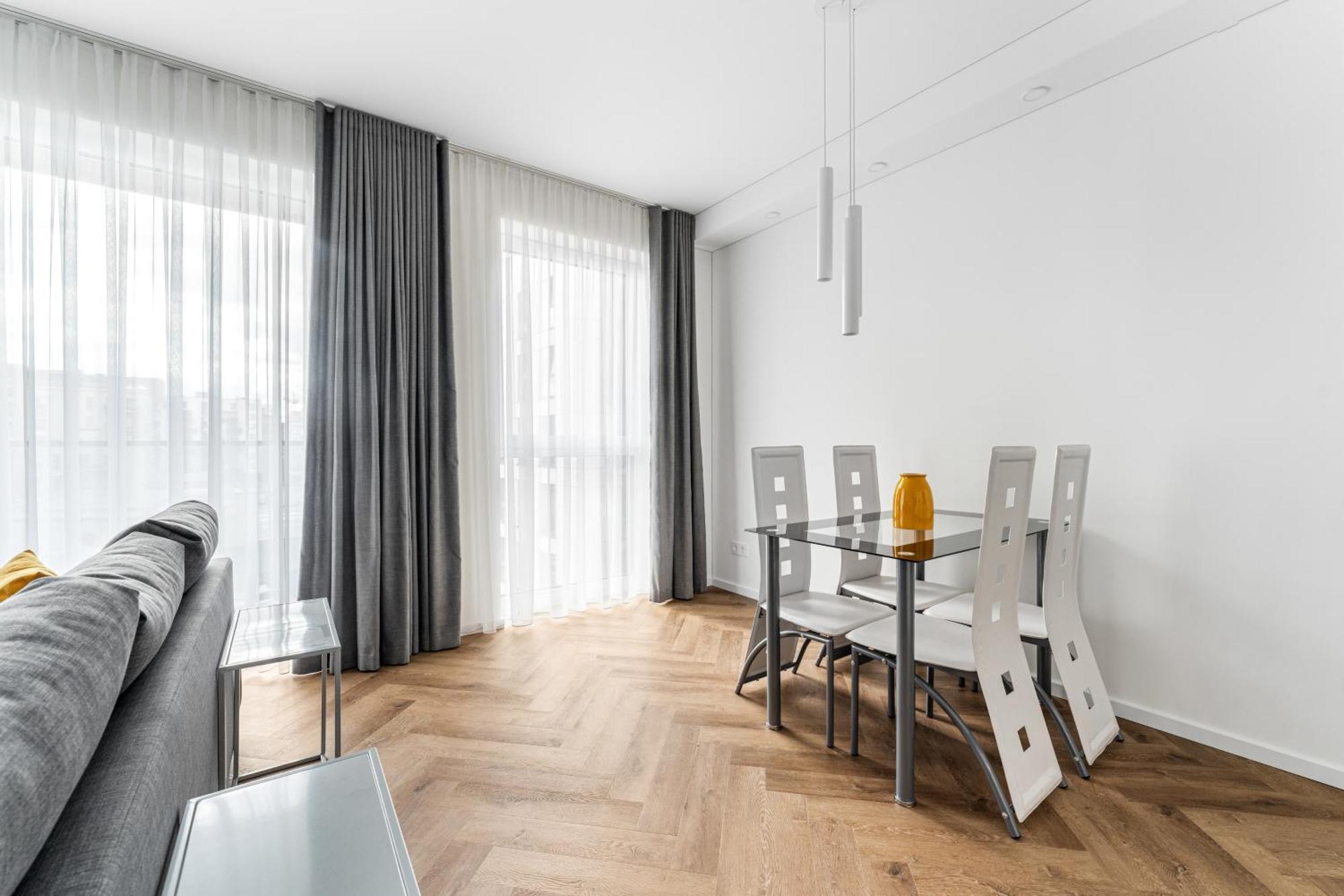 50m2 Near Japanese Garden - 4th Floor